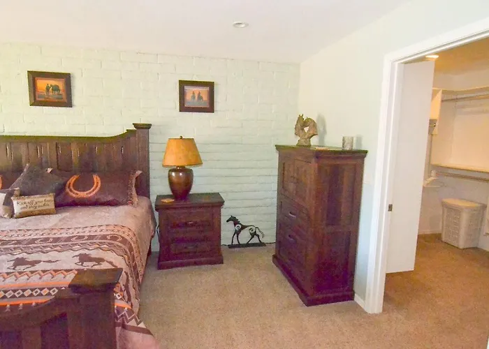 Private Acre W Pool Hot Tub And Gorgeous Mnt View