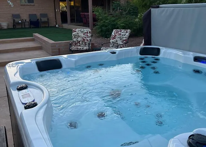 Сasa de vacaciones Private Acre W Pool Hot Tub And Gorgeous Mnt View *