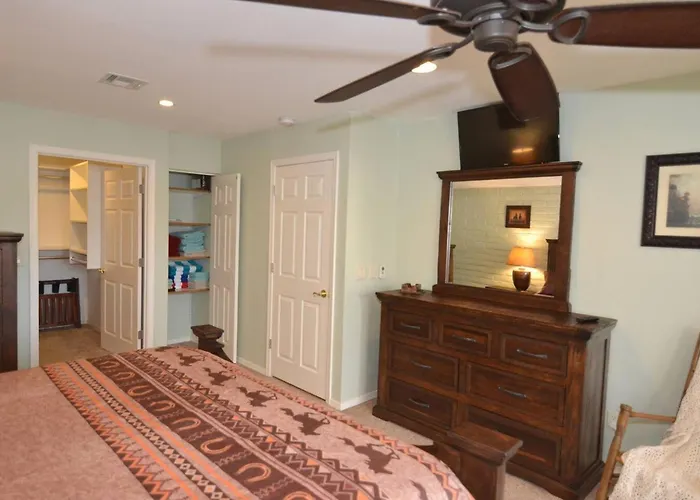 Private Acre W Pool Hot Tub And Gorgeous Mnt View